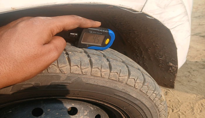 2014 Maruti Alto 800 LXI, Petrol, Manual, 89,998 km, tyre