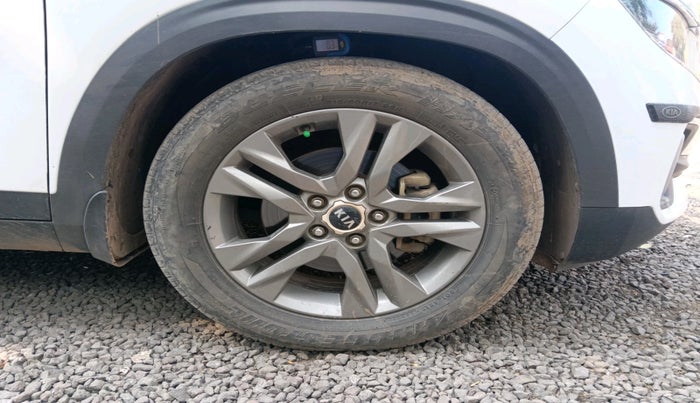 2020 KIA SELTOS HTX PLUS 1.5 DIESEL, Diesel, Manual, 1,41,516 km, tyre