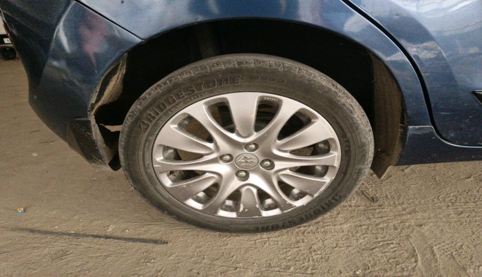 2017 Maruti Baleno ALPHA DIESEL 1.3, Diesel, Manual, 1,47,232 km, tyre