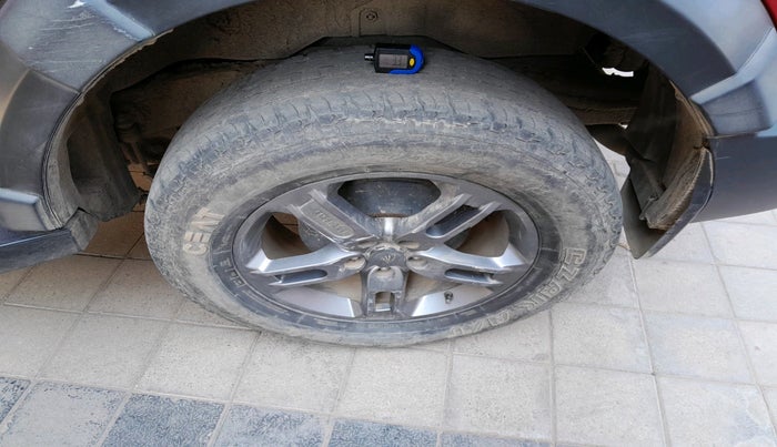 2021 Mahindra Thar LX PETROL HT 4WD AT, Petrol, Automatic, 71,230 km, tyre