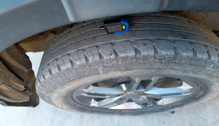 2021 Mahindra Thar LX PETROL HT 4WD AT, Petrol, Automatic, 71,230 km, tyre