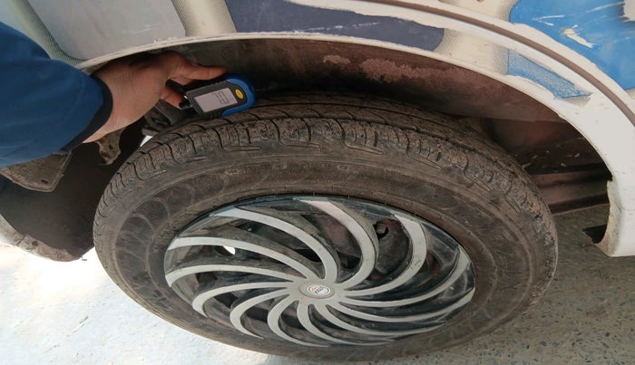 2012 Maruti Wagon R 1.0 LXI, Petrol, Manual, 96,959 km, tyre