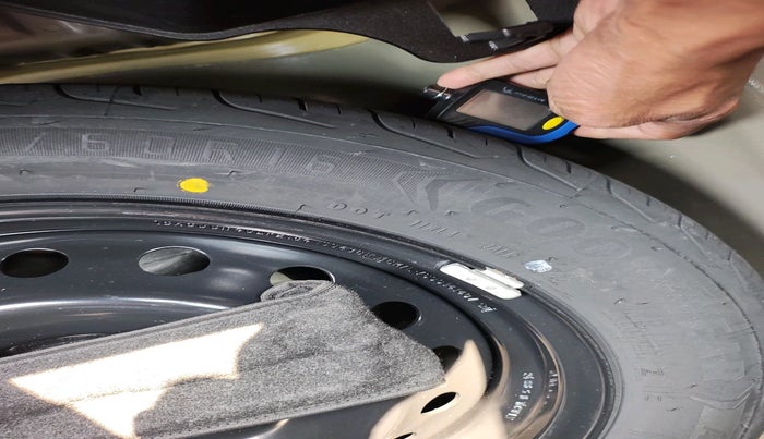 2024 Maruti FRONX ALPHA 1.0L TURBO 6 AT, Petrol, Automatic, 3,218 km, tyre