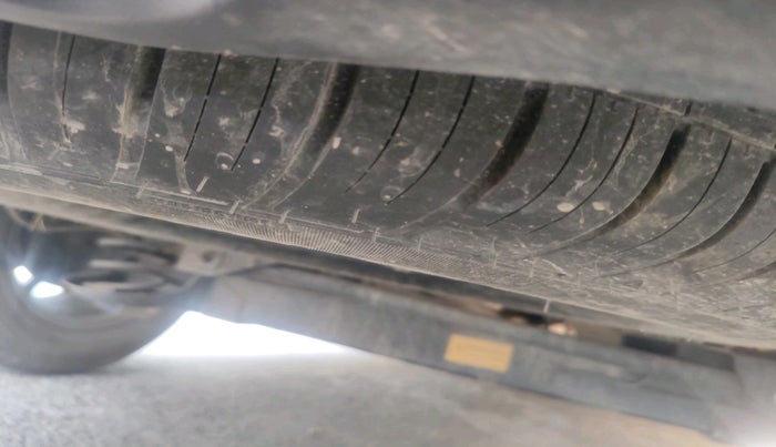 2022 Tata Harrier XTA PLUS 2.0L KRYOTEC DARK EDITION, Diesel, Automatic, 42,152 km, tyre