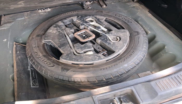 2017 Maruti S Cross ZETA 1.3, Diesel, Manual, 1,40,590 km, tyre