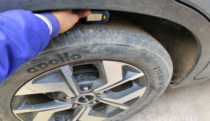 2022 KIA SONET HTX 1.0 IMT, Petrol, Manual, 45,789 km, tyre