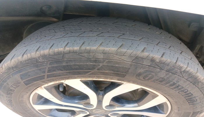 2016 Nissan Terrano XL D PLUS, Diesel, Manual, 1,36,819 km, tyre