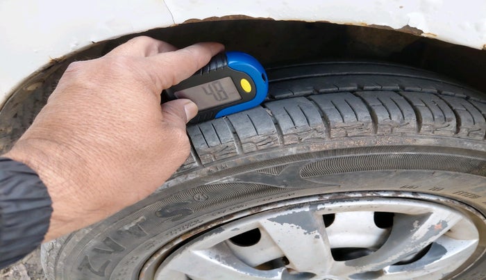 2018 Hyundai Eon ERA +, Petrol, Manual, 52,241 km, tyre