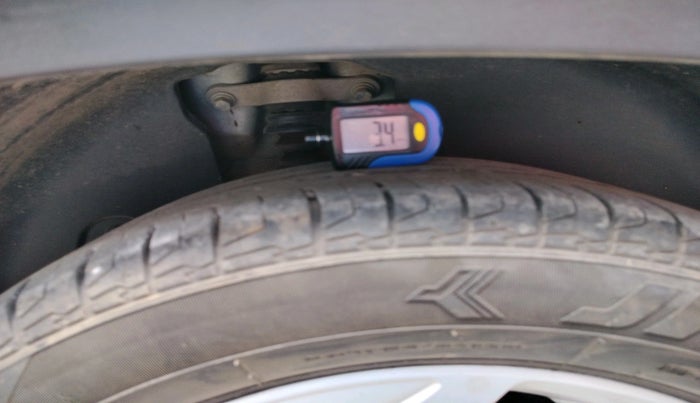 2020 Hyundai Creta SX IVT 1.5 PETROL, Petrol, Automatic, 34,304 km, tyre