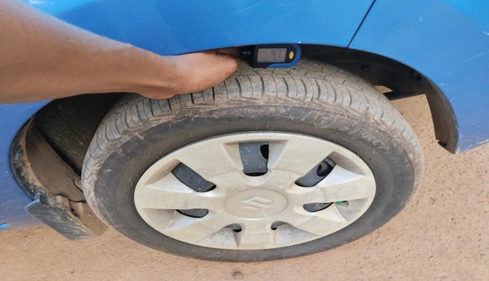 2014 Maruti Alto K10 VXI, Petrol, Manual, 65,086 km, tyre