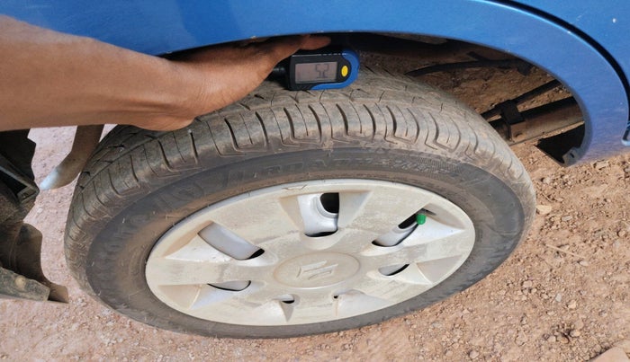 2014 Maruti Alto K10 VXI, Petrol, Manual, 65,086 km, tyre