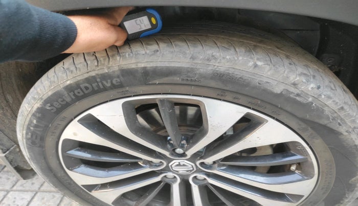 2023 MG HECTOR PLUS SHARP PRO 2.0 TURBO DIESEL 6 STR, Diesel, Manual, 63,870 km, tyre