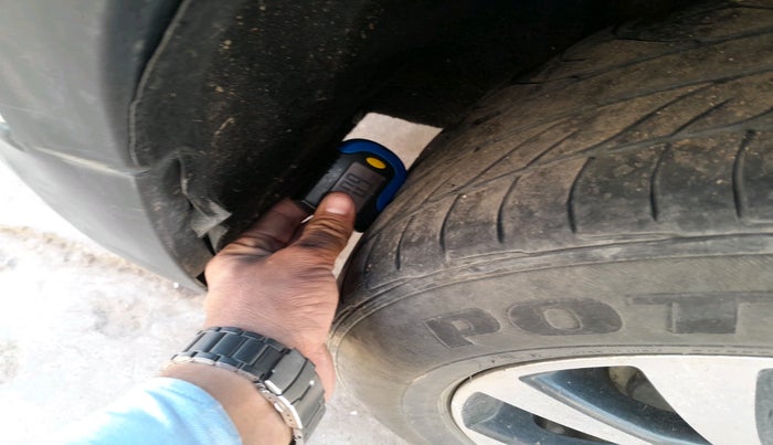 2018 Maruti Vitara Brezza LDI, Diesel, Manual, 1,77,741 km, tyre