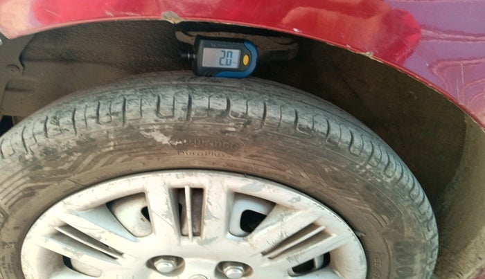 2011 Hyundai Santro Xing GLS PLUS AUDIO, Petrol, Manual, 1,07,505 km, tyre