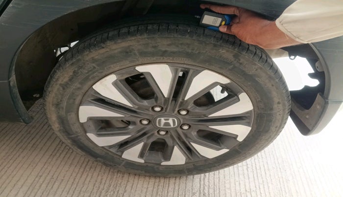 2022 Honda WR-V 1.5L I-DTEC SV MT, Diesel, Manual, 87,266 km, tyre