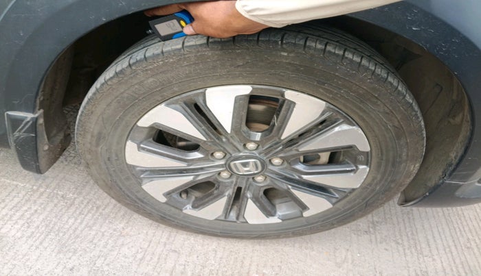 2022 Honda WR-V 1.5L I-DTEC SV MT, Diesel, Manual, 87,266 km, tyre