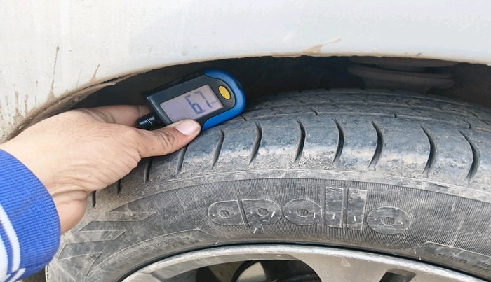 2016 Maruti Alto 800 VXI, Petrol, Manual, 1,04,200 km, tyre