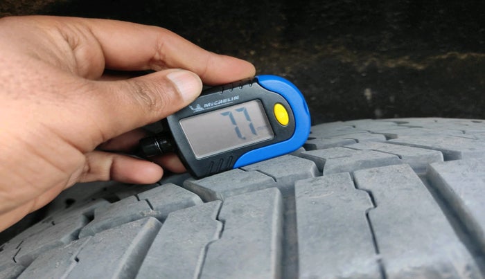 2020 Ford Endeavour TITANIUM PLUS 2.0 4X4 AT SUNROOF, Diesel, Automatic, 1,00,030 km, tyre