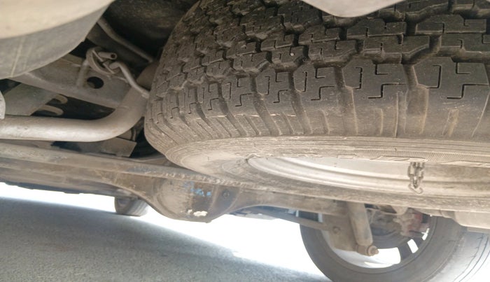 2017 Tata Hexa XTA 4X2 7 STR, Diesel, Automatic, 98,902 km, tyre