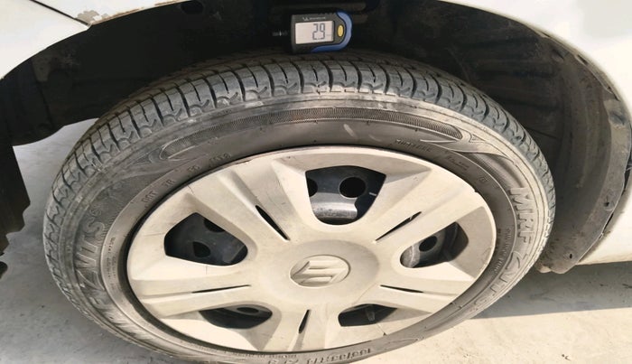 2012 Maruti Wagon R 1.0 VXI, Petrol, Manual, 1,06,447 km, tyre