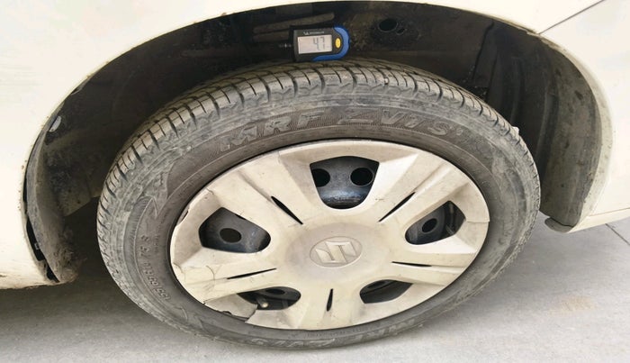 2012 Maruti Wagon R 1.0 VXI, Petrol, Manual, 1,06,447 km, tyre