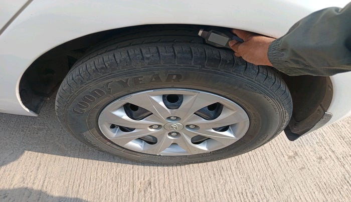 2018 Hyundai Elite i20 MAGNA EXECUTIVE CVT, Petrol, Automatic, 46,965 km, tyre