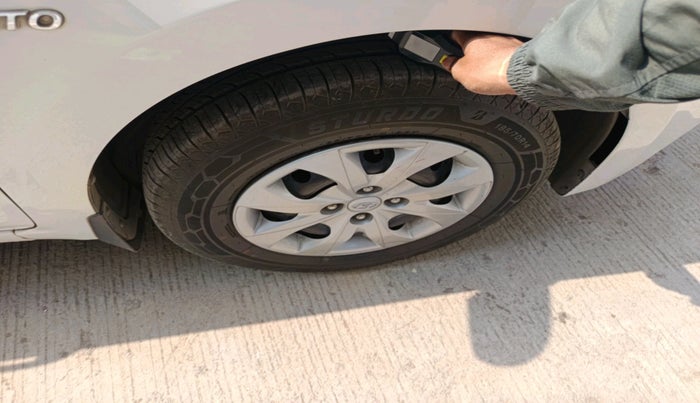 2018 Hyundai Elite i20 MAGNA EXECUTIVE CVT, Petrol, Automatic, 46,965 km, tyre