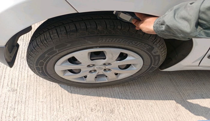 2018 Hyundai Elite i20 MAGNA EXECUTIVE CVT, Petrol, Automatic, 46,965 km, tyre