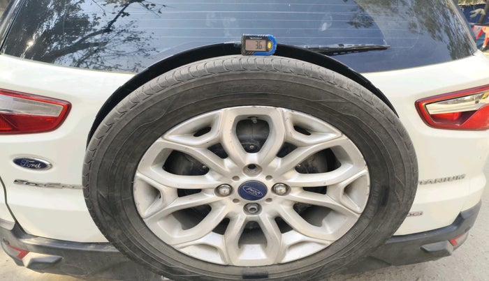 2015 Ford Ecosport TITANIUM 1.5L DIESEL, Diesel, Manual, 93,984 km, tyre