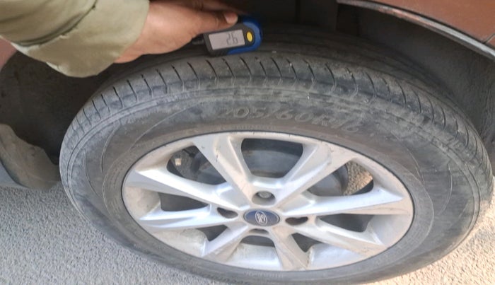 2018 Ford Ecosport TITANIUM 1.5L DIESEL, Diesel, Manual, 1,40,914 km, tyre