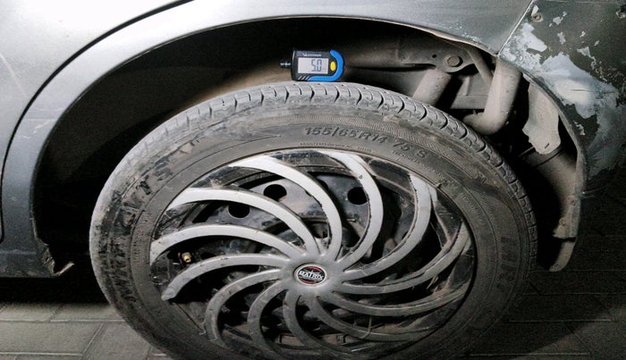 2015 Maruti Wagon R 1.0 VXI, Petrol, Manual, 93,007 km, tyre