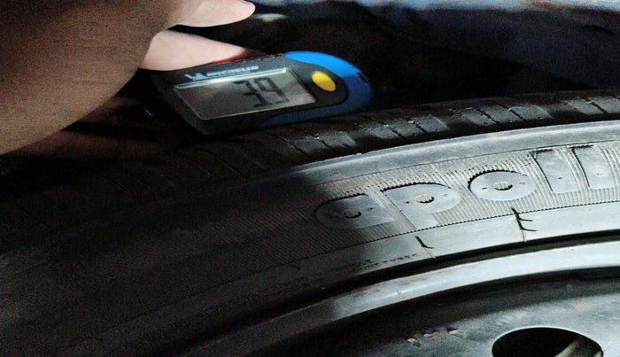 2015 Maruti Wagon R 1.0 VXI, Petrol, Manual, 93,007 km, tyre