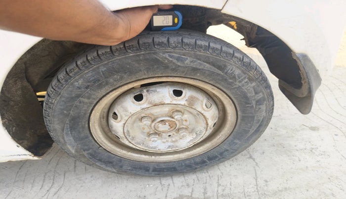 2014 Hyundai Eon D-LITE, Petrol, Manual, 53,873 km, tyre