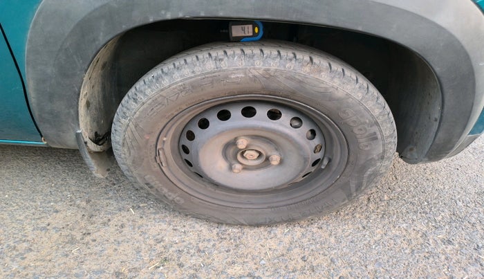 2021 Renault Kwid RXL, Petrol, Manual, 49,800 km, tyre