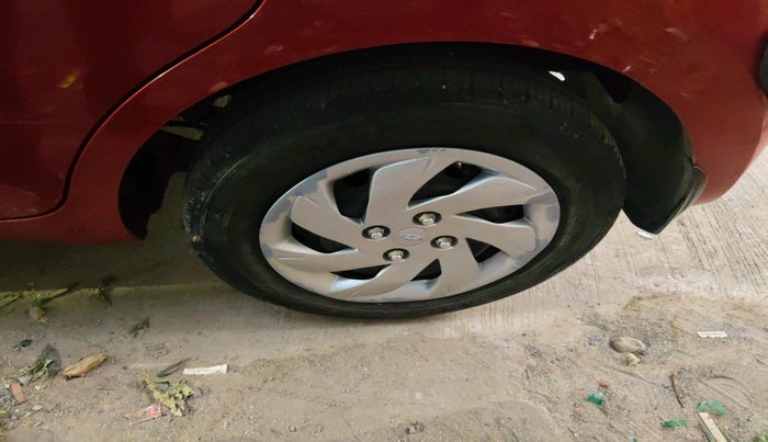 2021 Hyundai NEW SANTRO SPORTZ AMT, Petrol, Automatic, 18,261 km, tyre