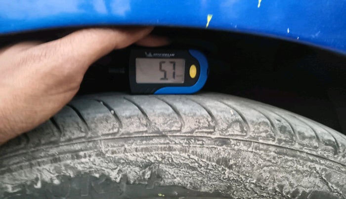 2014 Hyundai Xcent S 1.2, Petrol, Manual, 94,990 km, tyre