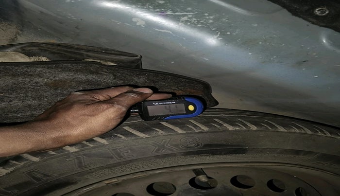 2014 Hyundai Xcent S 1.2, Petrol, Manual, 94,990 km, tyre