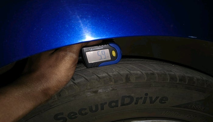 2014 Hyundai Xcent S 1.2, Petrol, Manual, 94,990 km, tyre