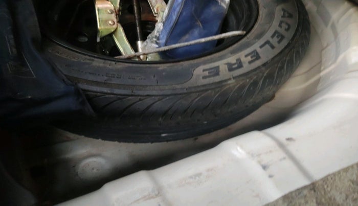 2011 Hyundai i20 SPORTZ 1.2, Petrol, Manual, 58,130 km, tyre