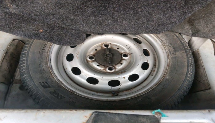 2019 Tata NEXON XMA PETROL, Petrol, Automatic, 94,372 km, tyre