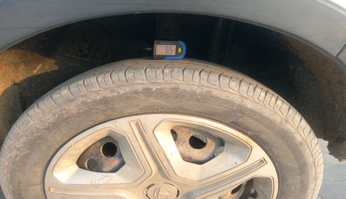 2019 Tata NEXON XM DIESEL, Diesel, Manual, 1,39,807 km, tyre