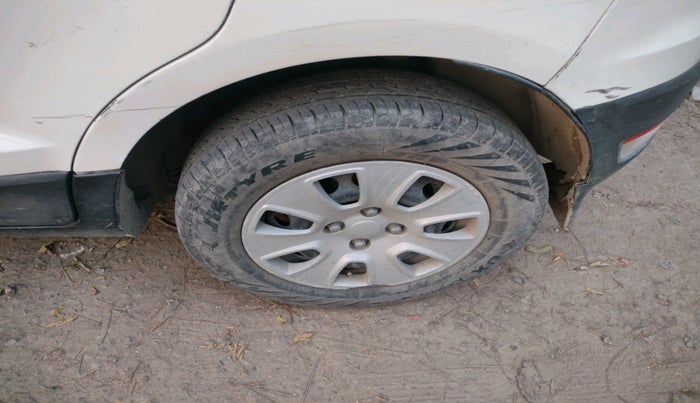 2017 Ford Ecosport TREND 1.5L DIESEL, Diesel, Manual, 78,059 km, tyre