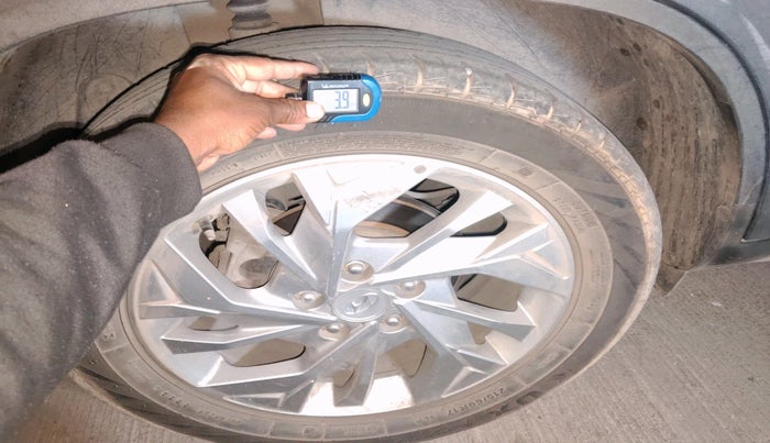 2020 Hyundai Creta SX IVT 1.5 PETROL, Petrol, Automatic, 83,067 km, tyre