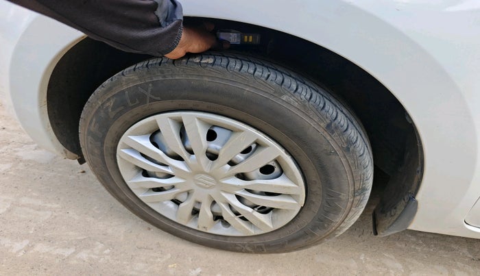 2019 Maruti Swift LXI, Petrol, Manual, 73,395 km, tyre