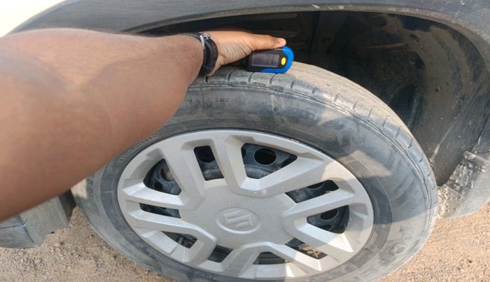 2021 Maruti Vitara Brezza VXI, Petrol, Manual, 1,13,040 km, tyre