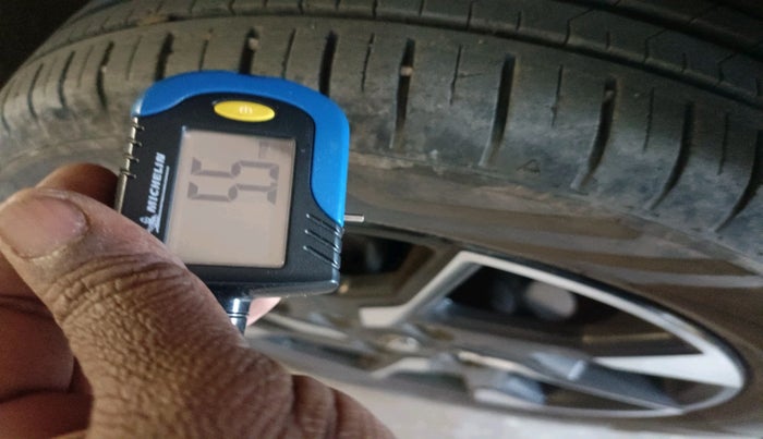 2022 Tata PUNCH CREATIVE  AMT, Petrol, Automatic, 25,383 km, tyre