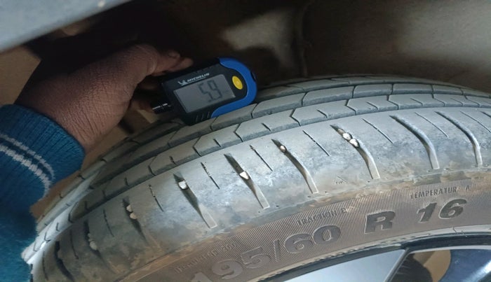 2022 Tata PUNCH CREATIVE  AMT, Petrol, Automatic, 25,383 km, tyre