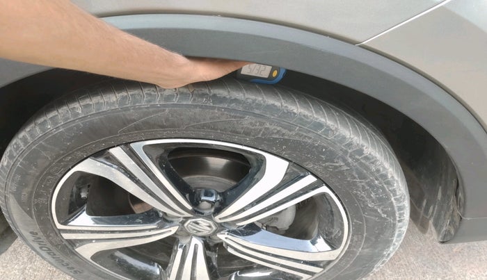 2023 MG ASTOR SAVVY 1.5 CVT S RED, Petrol, Automatic, 22,793 km, tyre