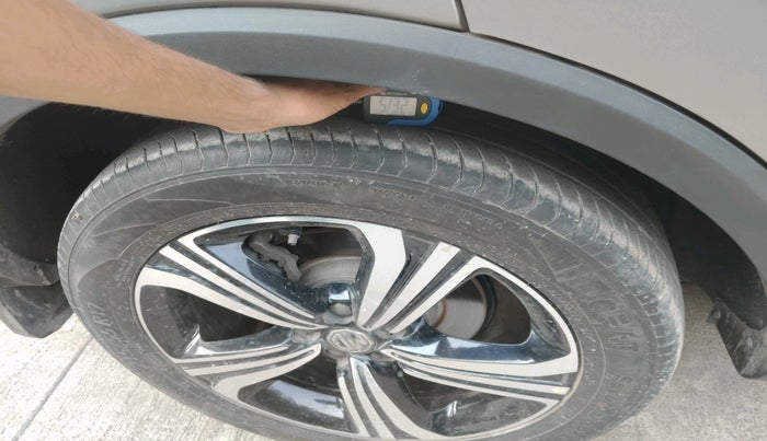 2023 MG ASTOR SAVVY 1.5 CVT S RED, Petrol, Automatic, 22,793 km, tyre