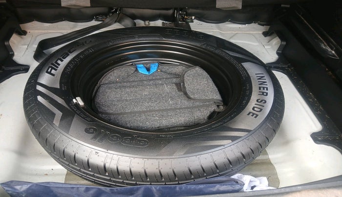 2022 Hyundai Creta SX IVT 1.5 PETROL, Petrol, Automatic, 61,239 km, tyre